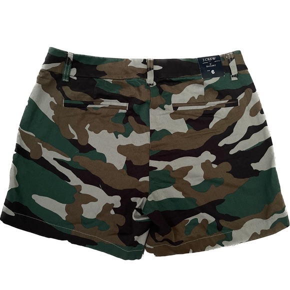 NWT J.Crew Chino Shorts in Camo - Picture 2 of 2
